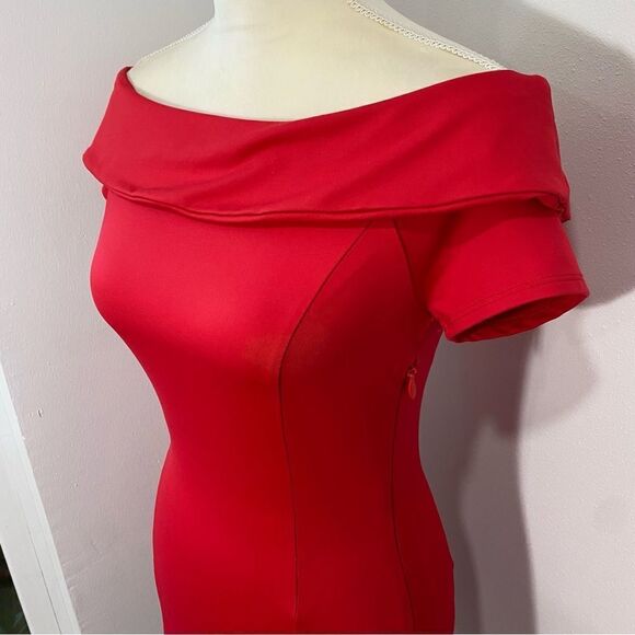 NEW Bebe Bodycon off the shoulders Fitted Stretchy Mini Red Coctail Dress - Picture 6 of 8